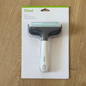 Cricut Brayer in Gray and White